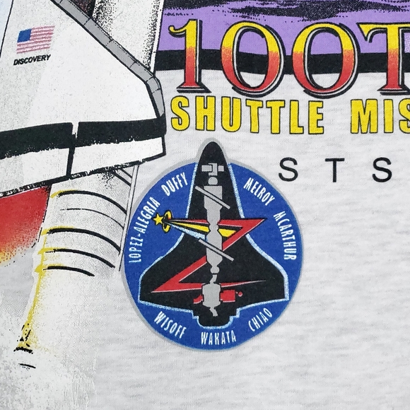 Vintage 2000s Discovery 100th Shuttle Mission Astronaut NASA STS 92 Polo… - Picture 12 of 15